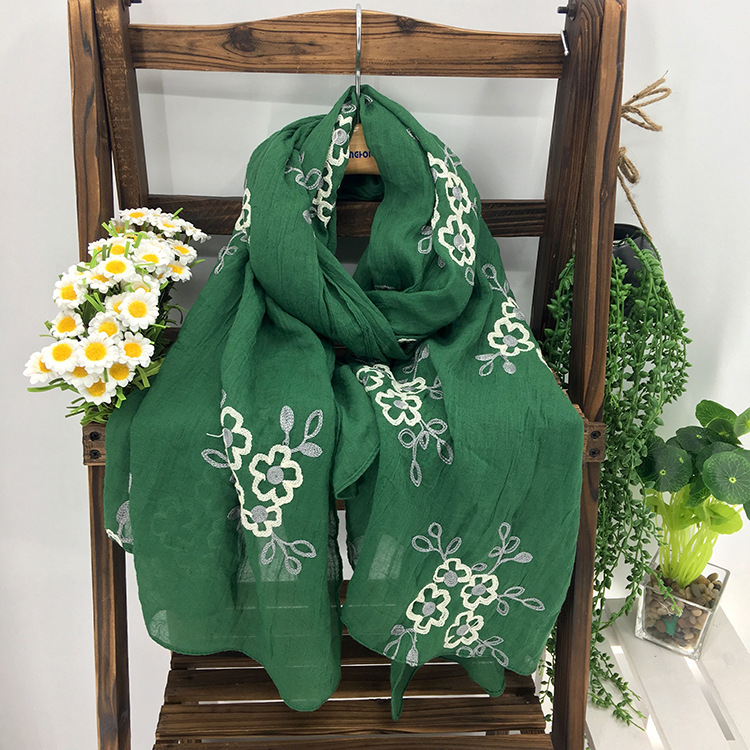 Spring and Summer Women's Artistic Ethnic Style Shawl, Cotton Linen Versatile Long Sun Protection Travel Scarf, Dual-Use Embroidered Linen Flower