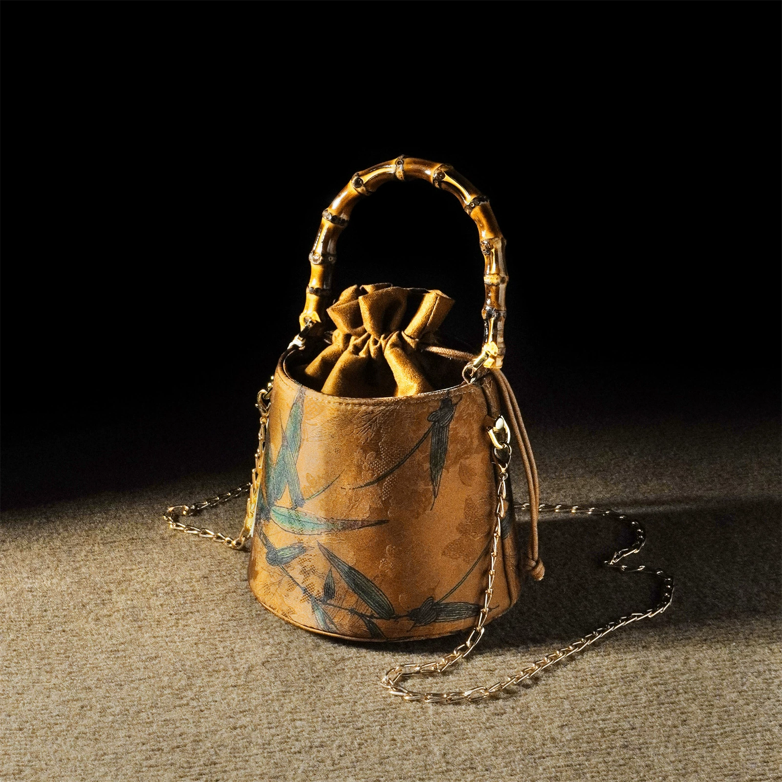 Chinese Bamboo-Joint Bucket Bag with Tassels | National Style Shoulder/Crossbody Women's Handbag