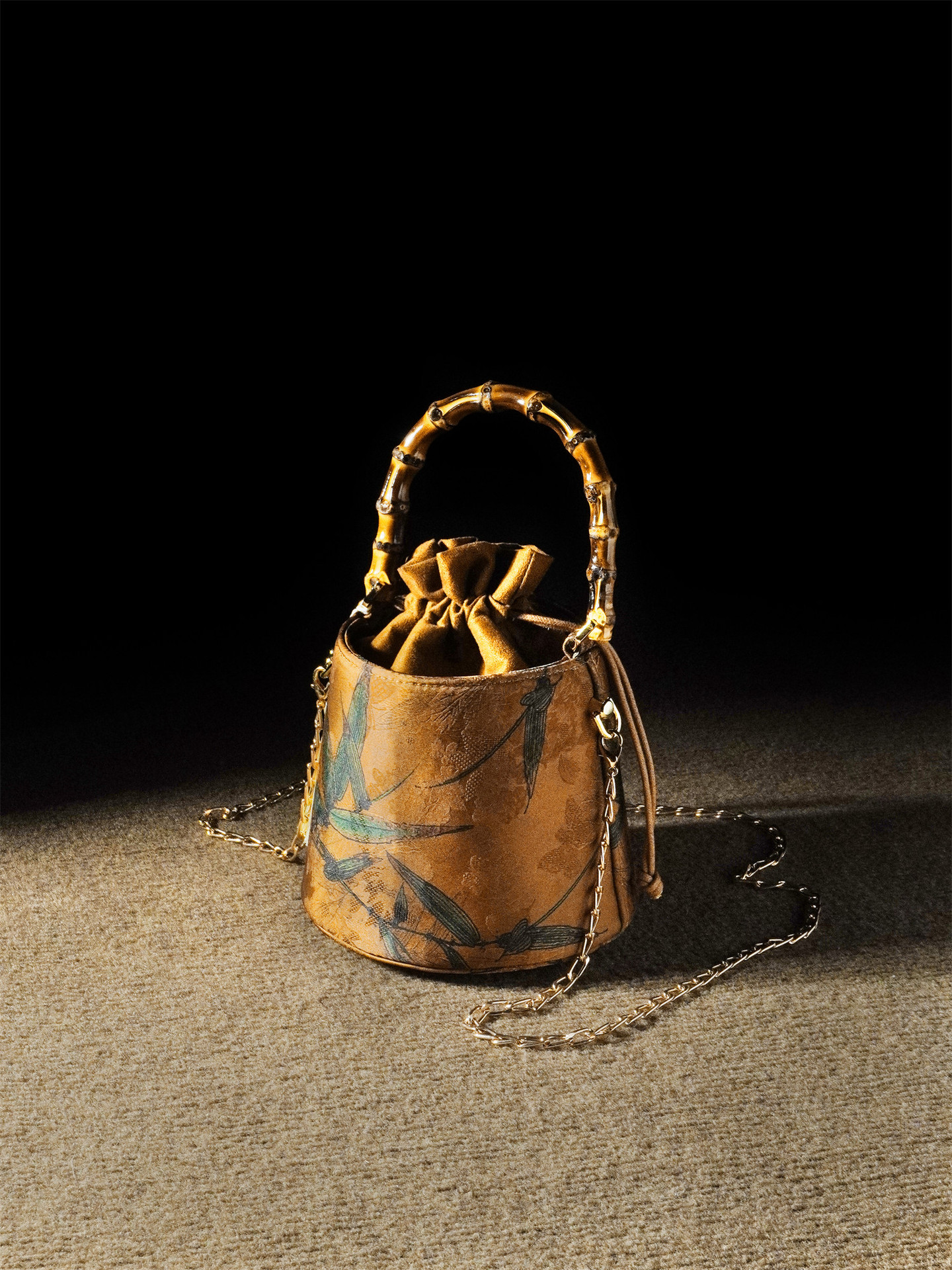 Chinese Bamboo-Joint Bucket Bag with Tassels | National Style Shoulder/Crossbody Women's Handbag