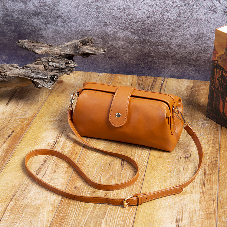 Clip Bag Casual Mini Crossbody Bag