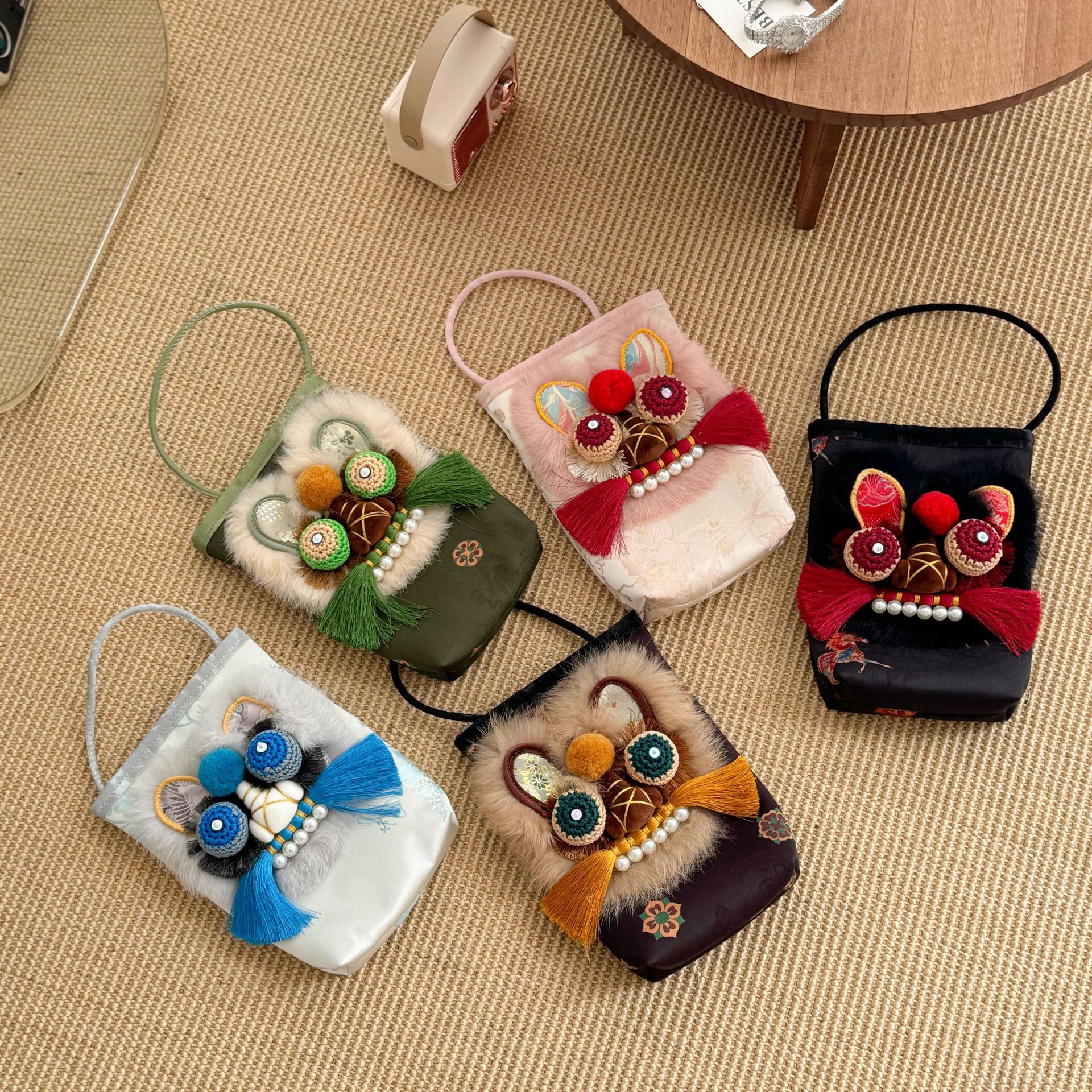 Handmade Tiger Head Phone Pouch with Chinese-style Embroidery, Ethnic Style for Hanfu