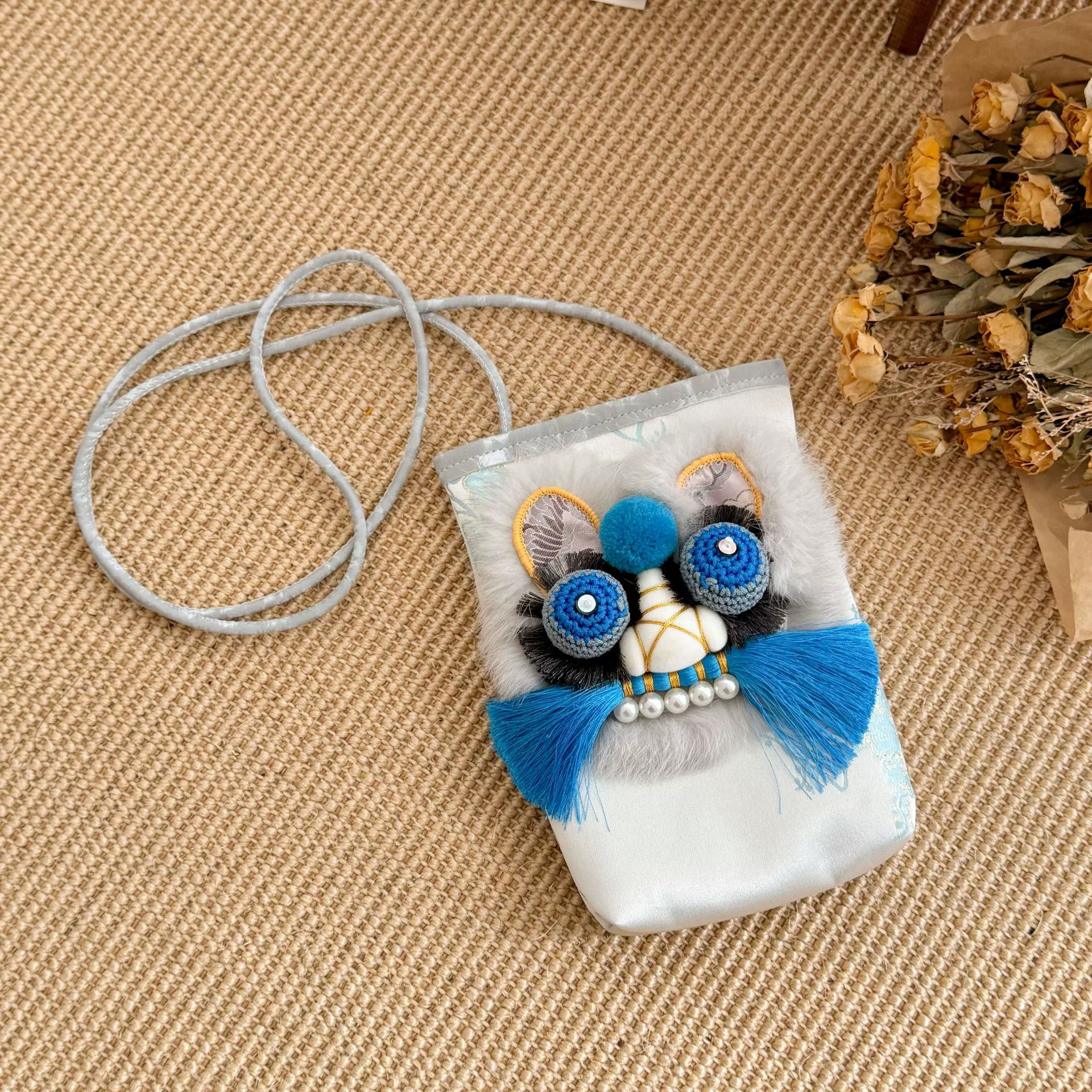 Handmade Tiger Head Phone Pouch with Chinese-style Embroidery, Ethnic Style for Hanfu