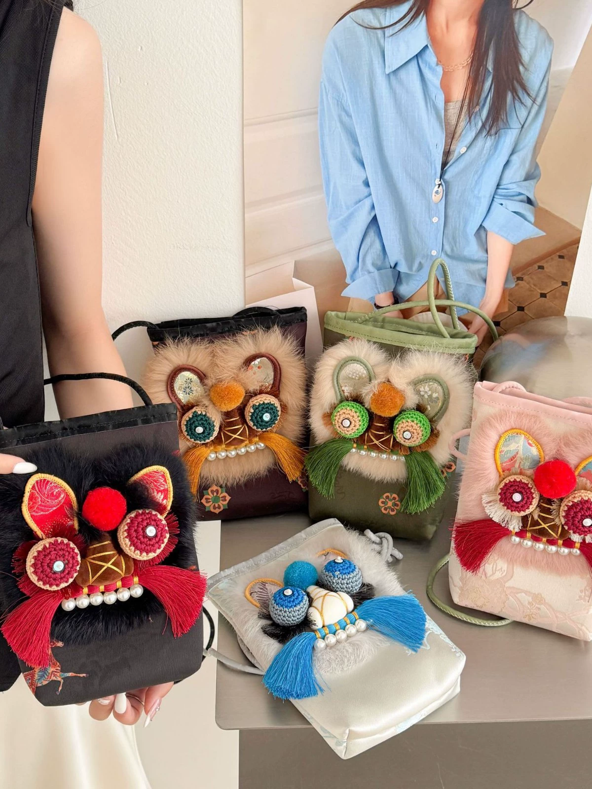 Handmade Tiger Head Phone Pouch with Chinese-style Embroidery, Ethnic Style for Hanfu