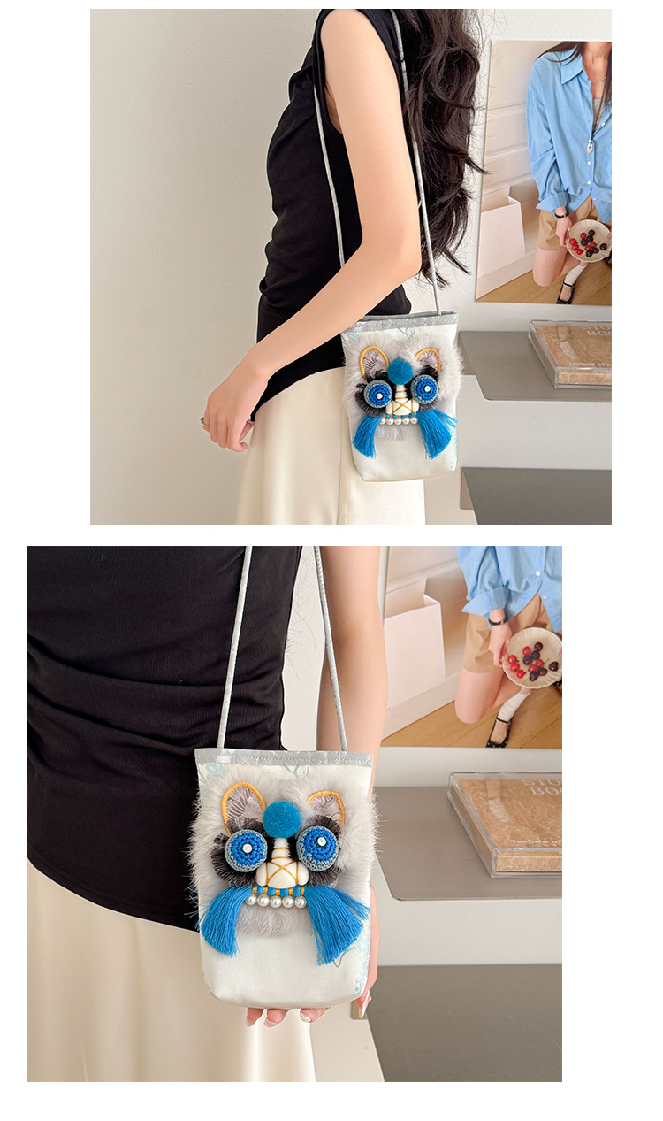 Handmade Tiger Head Phone Pouch with Chinese-style Embroidery, Ethnic Style for Hanfu