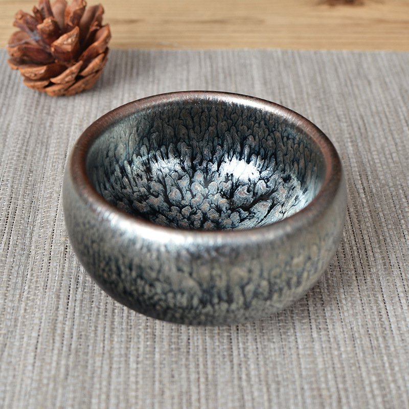 Blue Hundred Flowers Master Cup - Jianyang Iron-Bodied Tea Bowl with Chrysanthemum Design, Raw Mineral Glaze Blue Hundred Flowers Tea Cup Wholesale