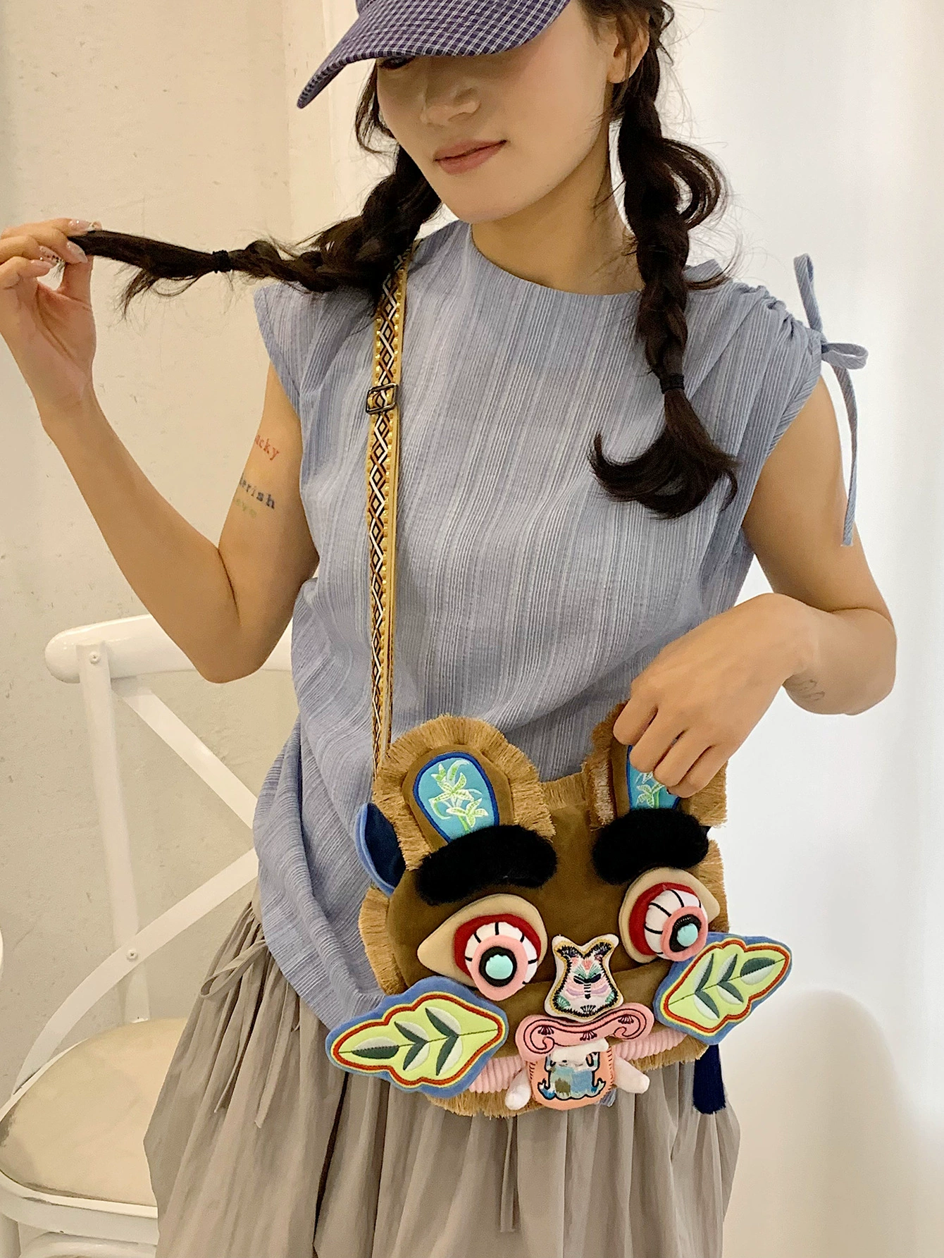 Embroidered China-chic Tiger Head Bag, Original Design Coin Purse, Multi-purpose Crossbody Bag